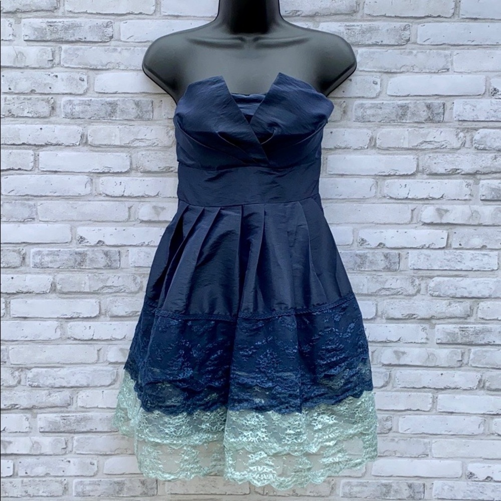 🖤 Retro Blue Party Dress w Lace Bottom 🖤